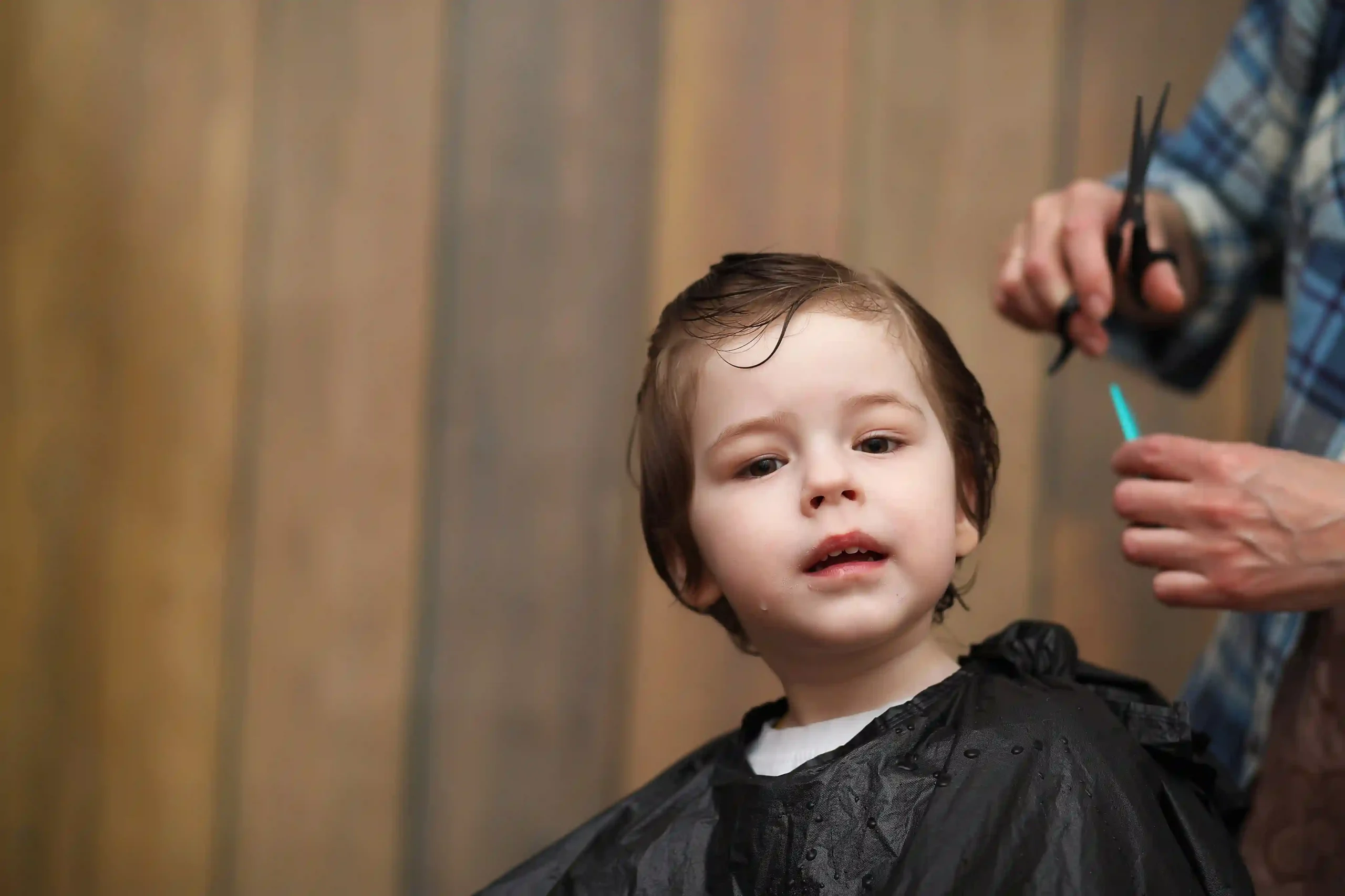 1-Erkek-Cocuklarda-Sac-Kesimi-Ilk-Ne-Zaman-Yapilmali-min-scaled